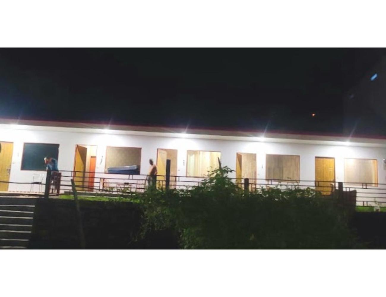 Homestay Natraj Heli Resort, Sersi *
