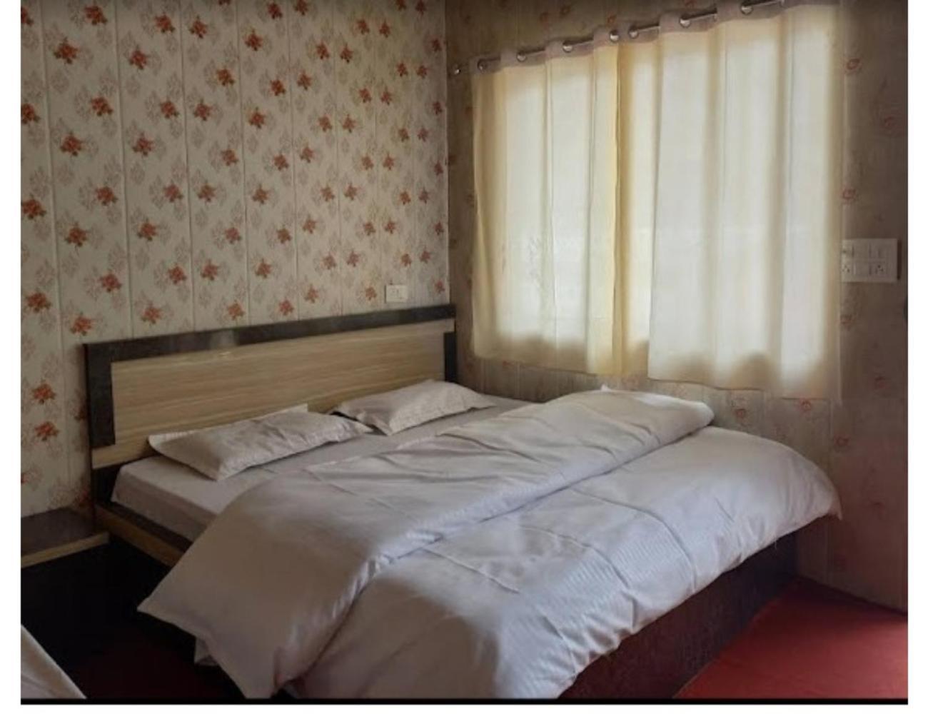 Natraj Heli Resort, Sersi Homestay *